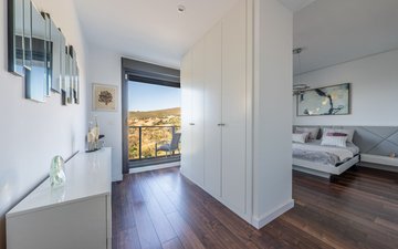 Property slide 16