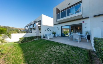 Property slide 28