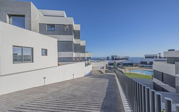 Property slide 16