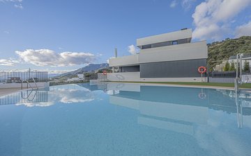 Property slide 25