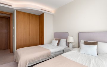 Property slide 31