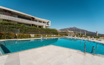 Property slide 40