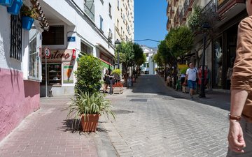 Property slide 20