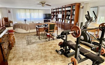 Property slide 35