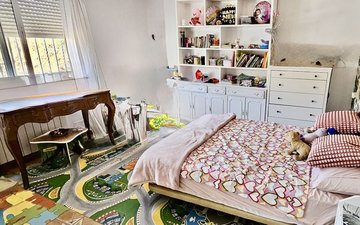 Property slide 39