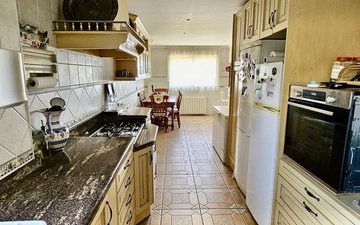 Property slide 41