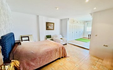 Property slide 9