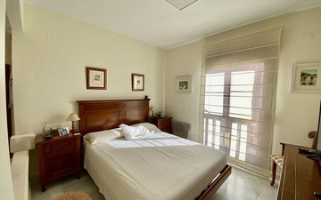 Property slide 17