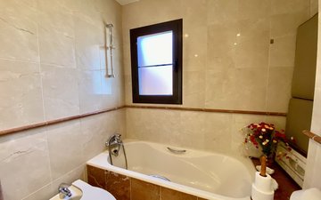 Property slide 21