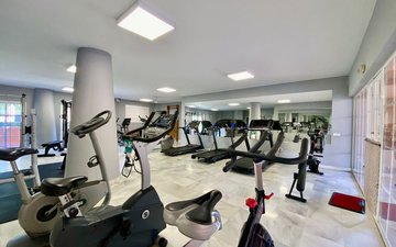 Property slide 25