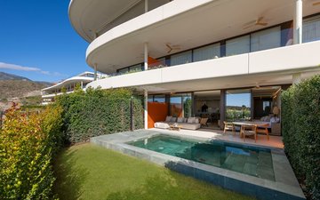 Property slide 16