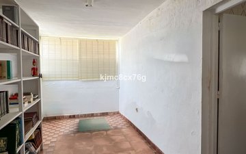 Property slide 17