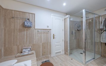 Property slide 22