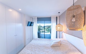 Property slide 15