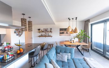 Property slide 20