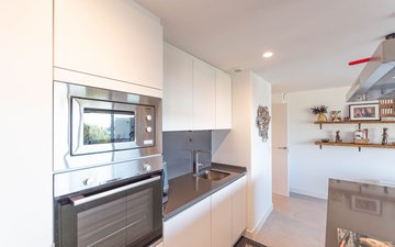 Property slide 22