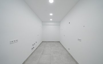 Property slide 38