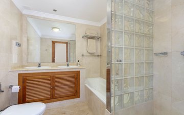 Property slide 18