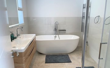 Property slide 17