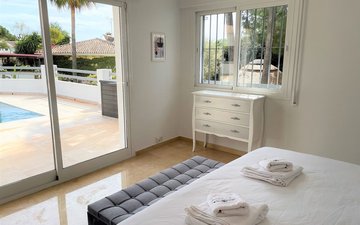 Property slide 18