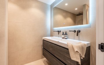 Property slide 18