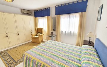 Property slide 20