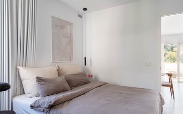 Property slide 21