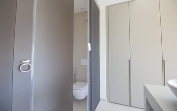 Property slide 16