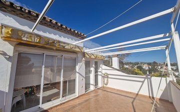 Property slide 16