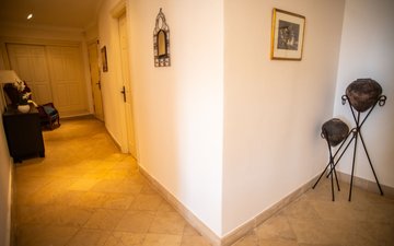 Property slide 31