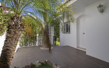 Property slide 7