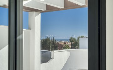 Property slide 21