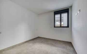 Property slide 31