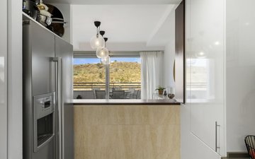 Property slide 10