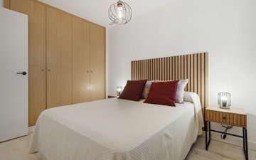 Property slide 16