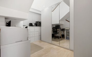 Property slide 20