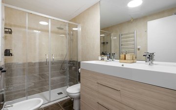 Property slide 27