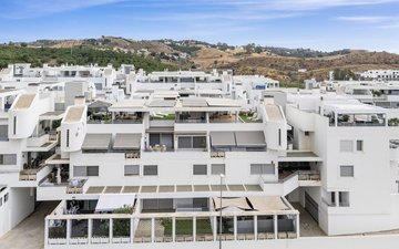 Property slide 33