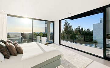 Property slide 15