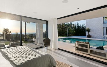Property slide 16