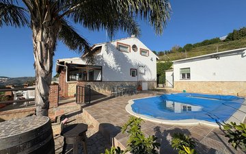 Property slide 8