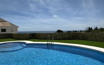 Property slide 102
