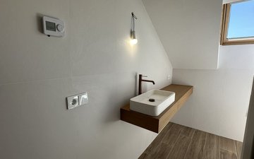 Property slide 86