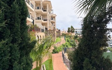 Property slide 25