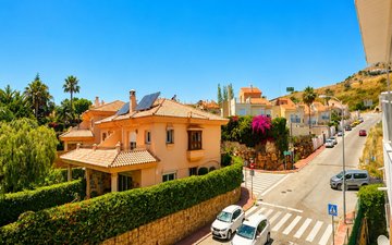 Property slide 21