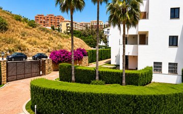 Property slide 23