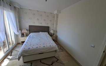 Property slide 25