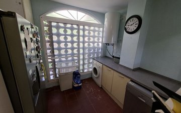 Property slide 38