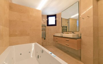 Property slide 19