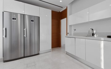 Property slide 21